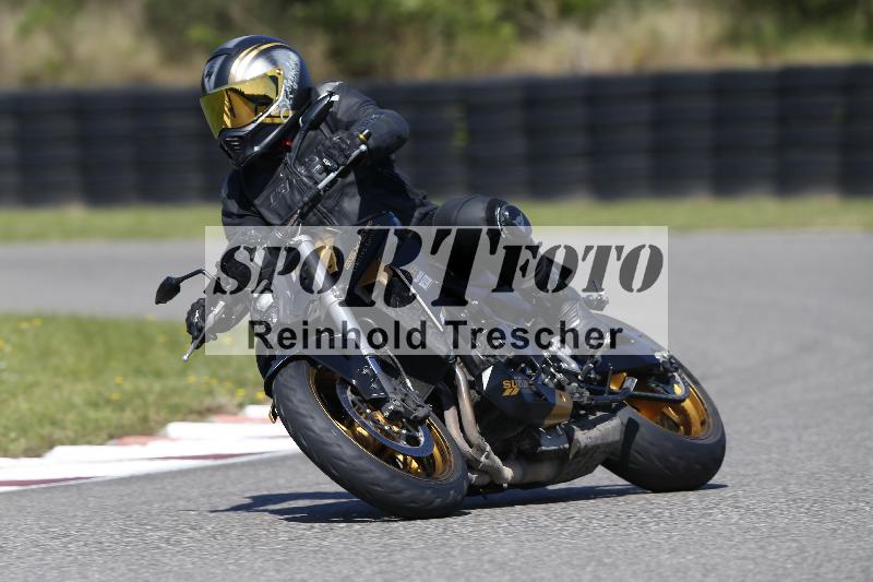 Archiv-2025/48 25.08.2025 Cornu Master School ADR/gruen-vert/8